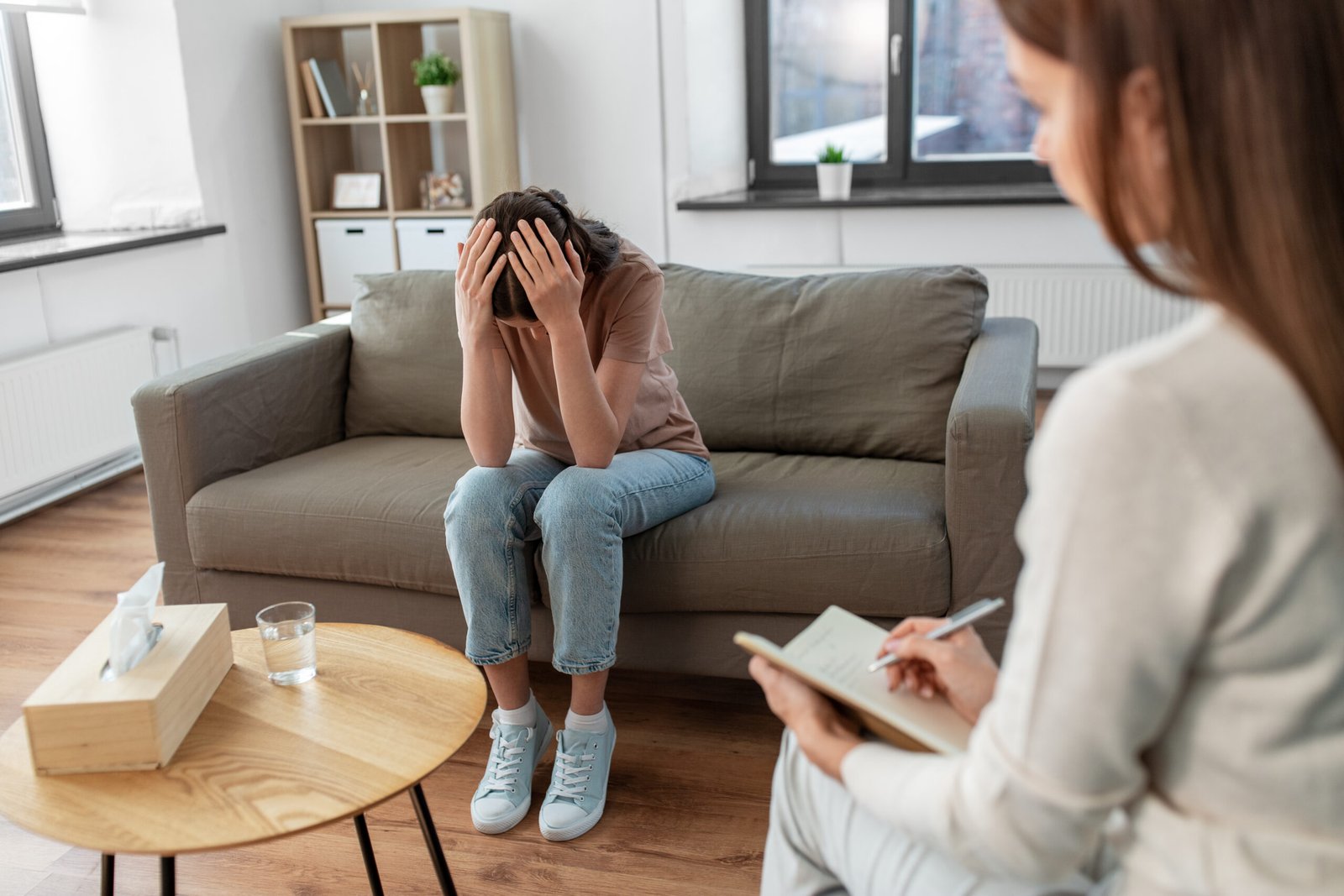 Diferença entre psicólogo, psicanalista e psiquiatra: entenda qual você precisa